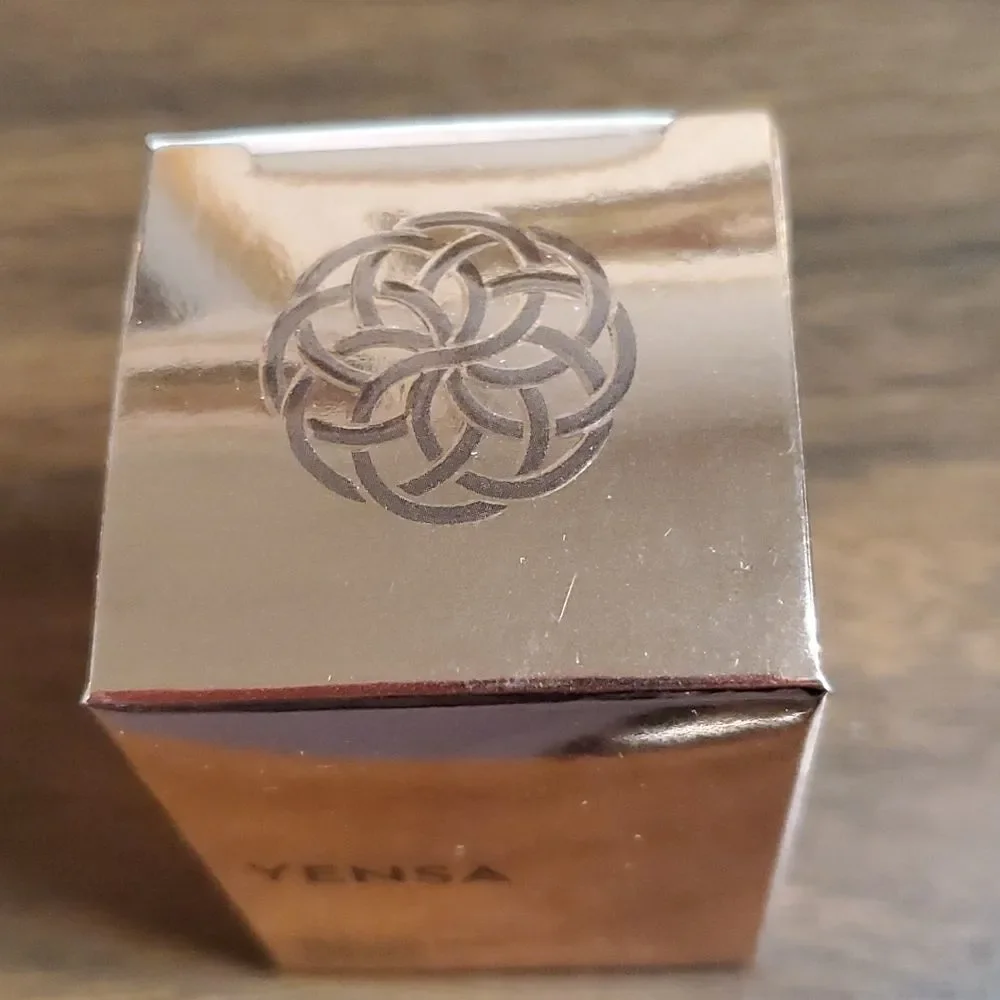 NEW YENSA Skin on Skin Beauty Sponge‎
